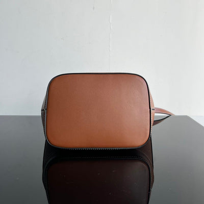 BUCKET CUIR TRIOMPHE 24 GINGGERBREAD BROWN CALFSKIN