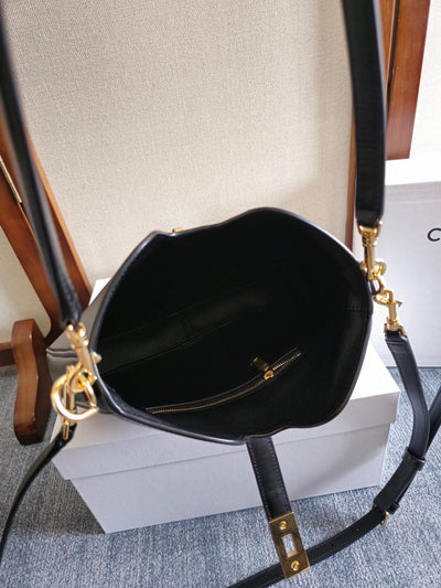 SMALL CAMILLE 16 SOFT BAG 24 IN BLACK SMOOTH CALFSKIN