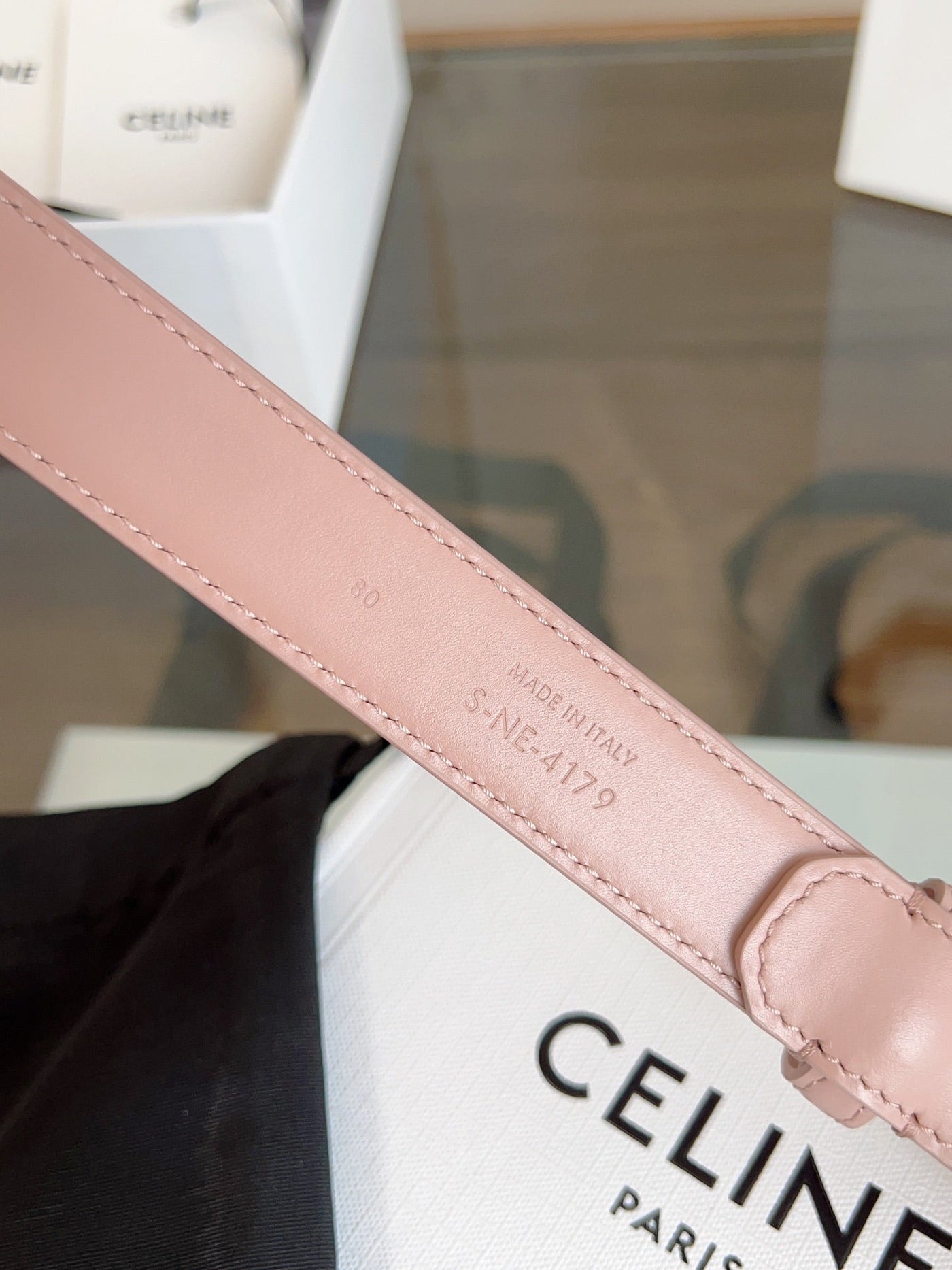 TRIOMPHE BELT 24MM IN TEA ROSE CALFSKIN WITH GOLD BUCKLE