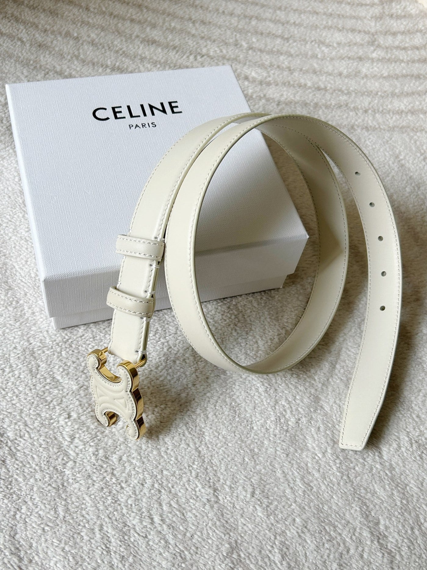 TRIOMPHE BELT 24MM IN WHITE CALFSKIN WITH LEATHER BUCKLE