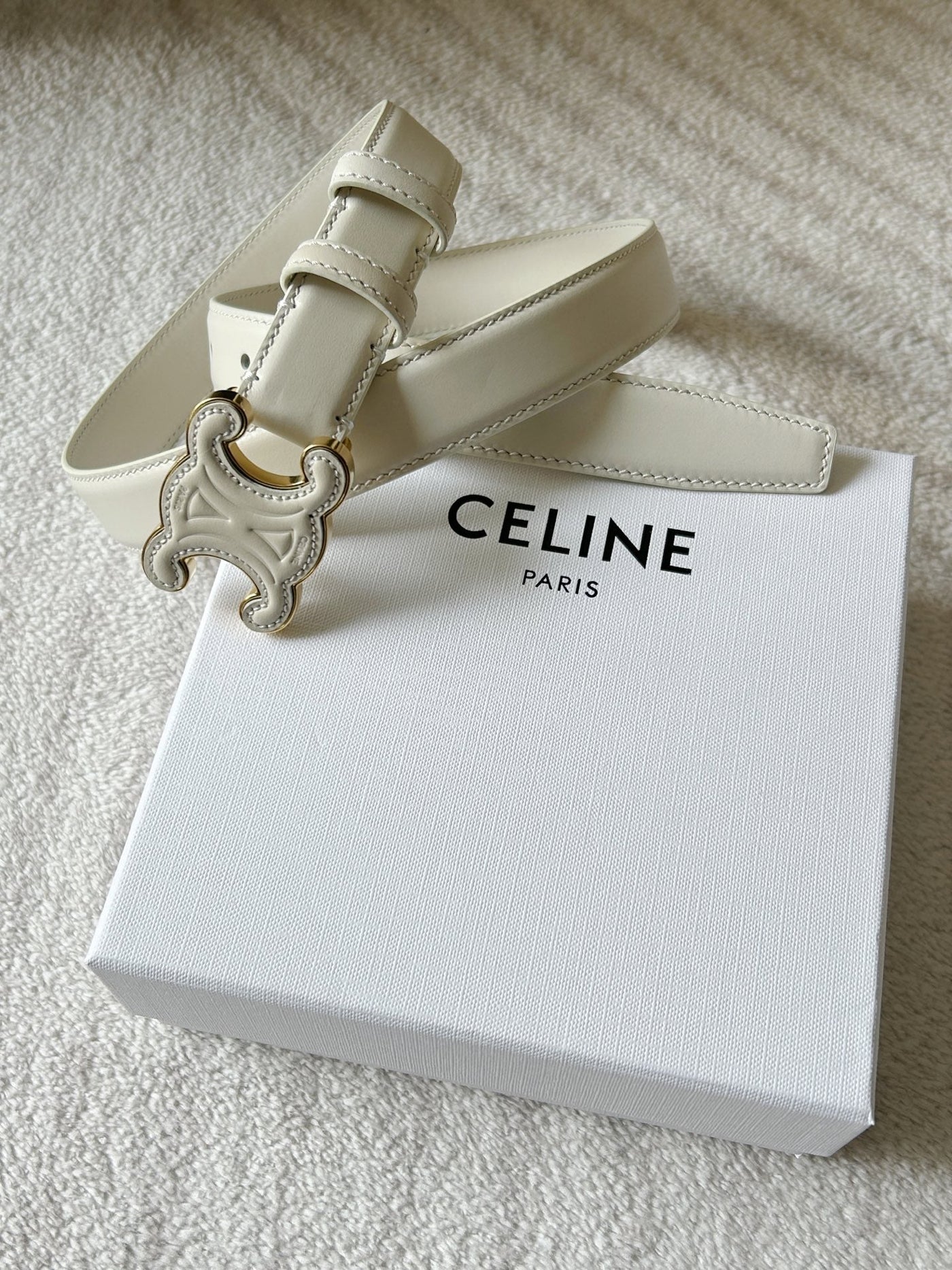 TRIOMPHE BELT 24MM IN WHITE CALFSKIN WITH LEATHER BUCKLE